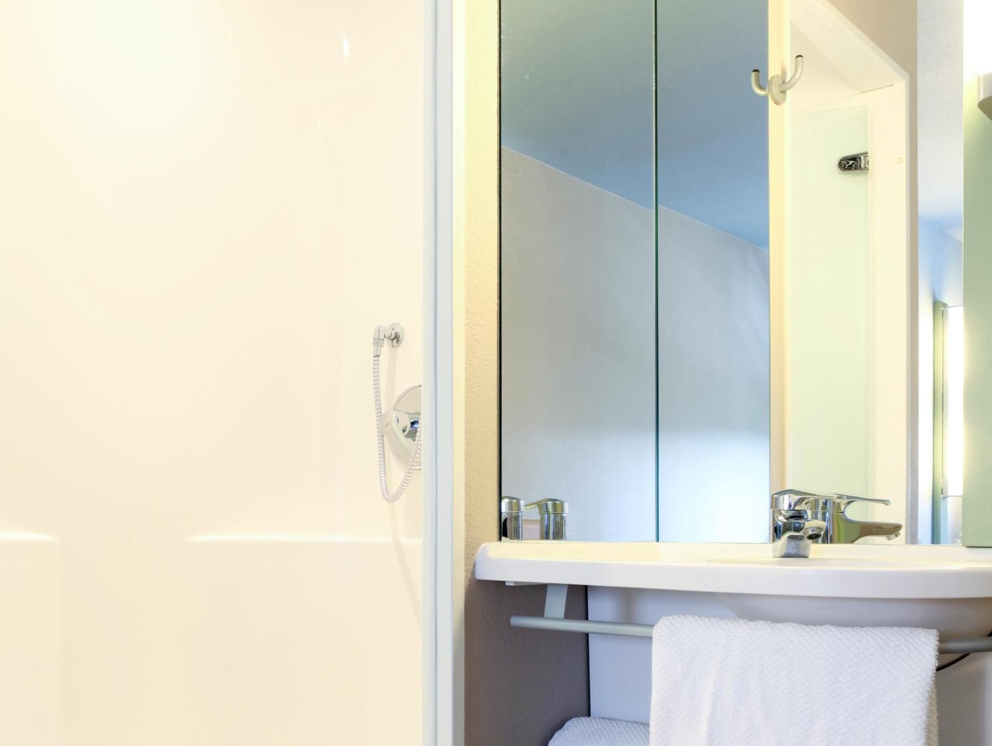 Ibis Budget Muenchen City Sued Bagian luar foto