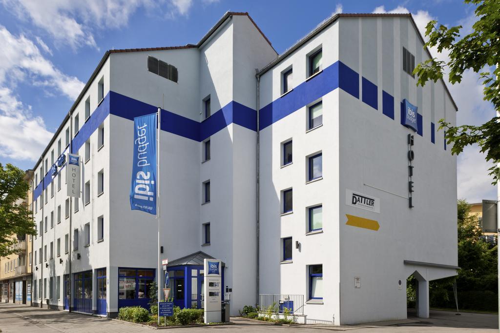Ibis Budget Muenchen City Sued Bagian luar foto