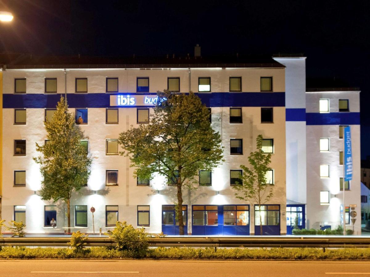 Ibis Budget Muenchen City Sued Bagian luar foto