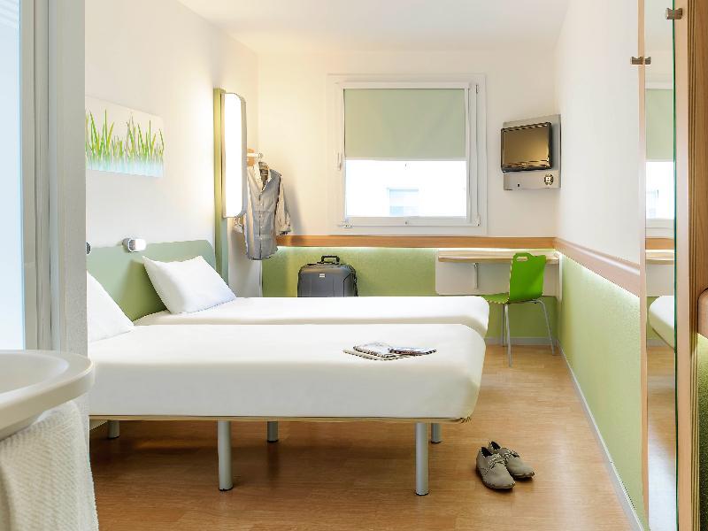 Ibis Budget Muenchen City Sued Bagian luar foto